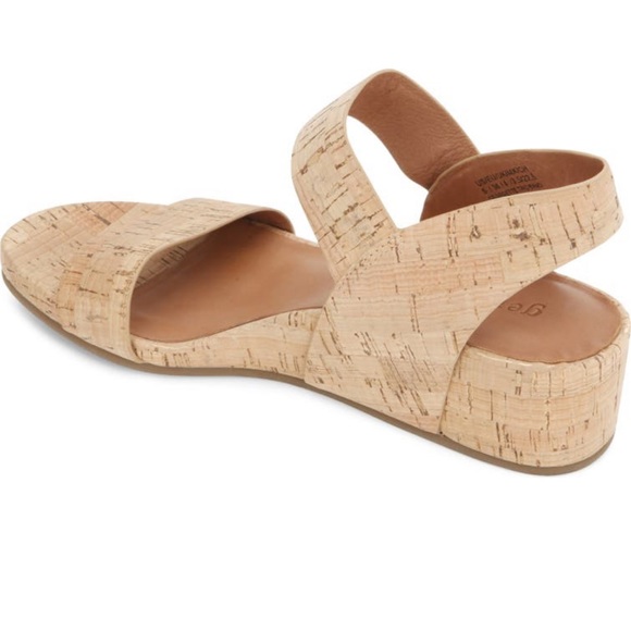 Gentle Souls by Kenneth Cole Gianna Natural Cork Sandals - Picture 7 of 12